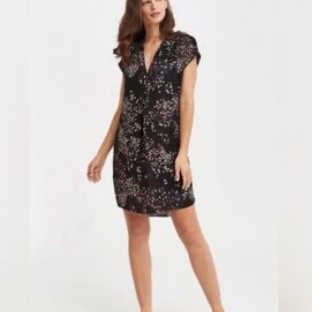 Monk & Lou Black Floral V-Neck Shift Dress XS